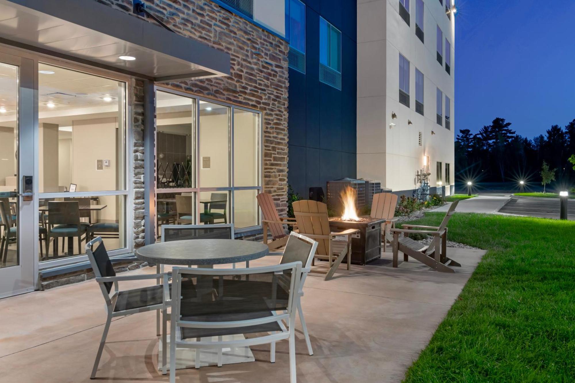 Best Western Plus Grand Rapids Mn Екстер'єр фото